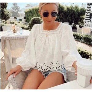 NWT Universal Thread Blouse Shirt S White Eyelet Lace Peasant Cotton Square Neck